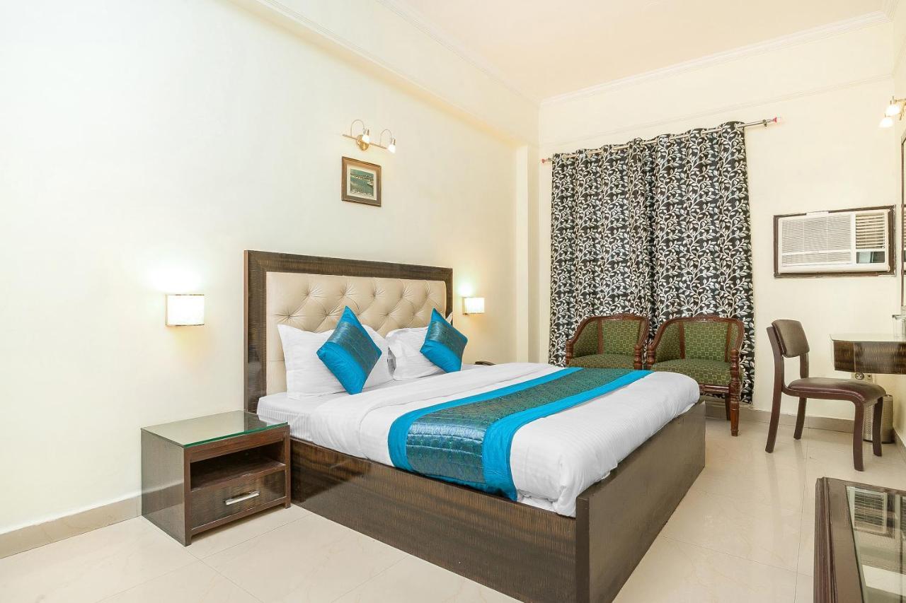 Oyo 14245 Amitabh Guest House New Delhi Exterior foto